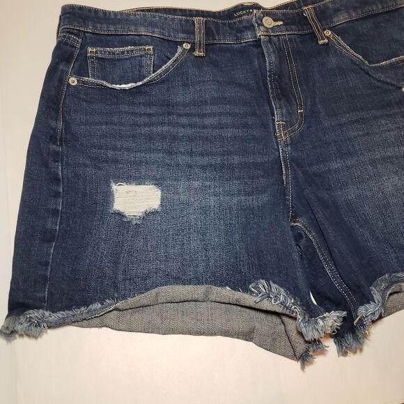 Lucky Brand Boyfriend Jean Short Size 14 - Picture 5 of 11